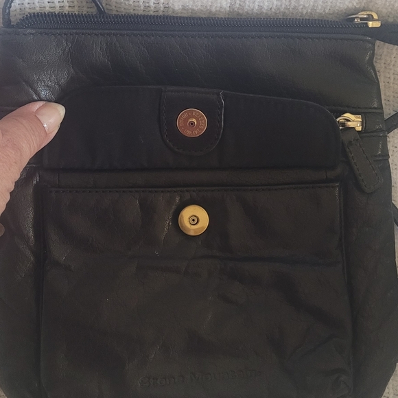 Stone mountain cross body purse - Picture 5 of 6